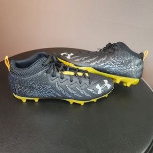 Under Armour Spotlight Football Cleats Mens sz 12 New Black/Yellow